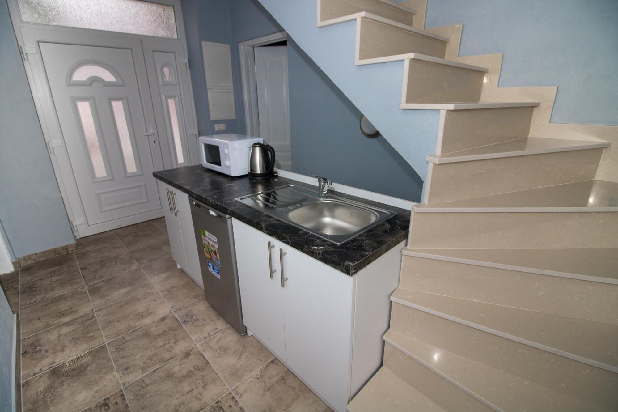 Villa M モスタル エクステリア 写真